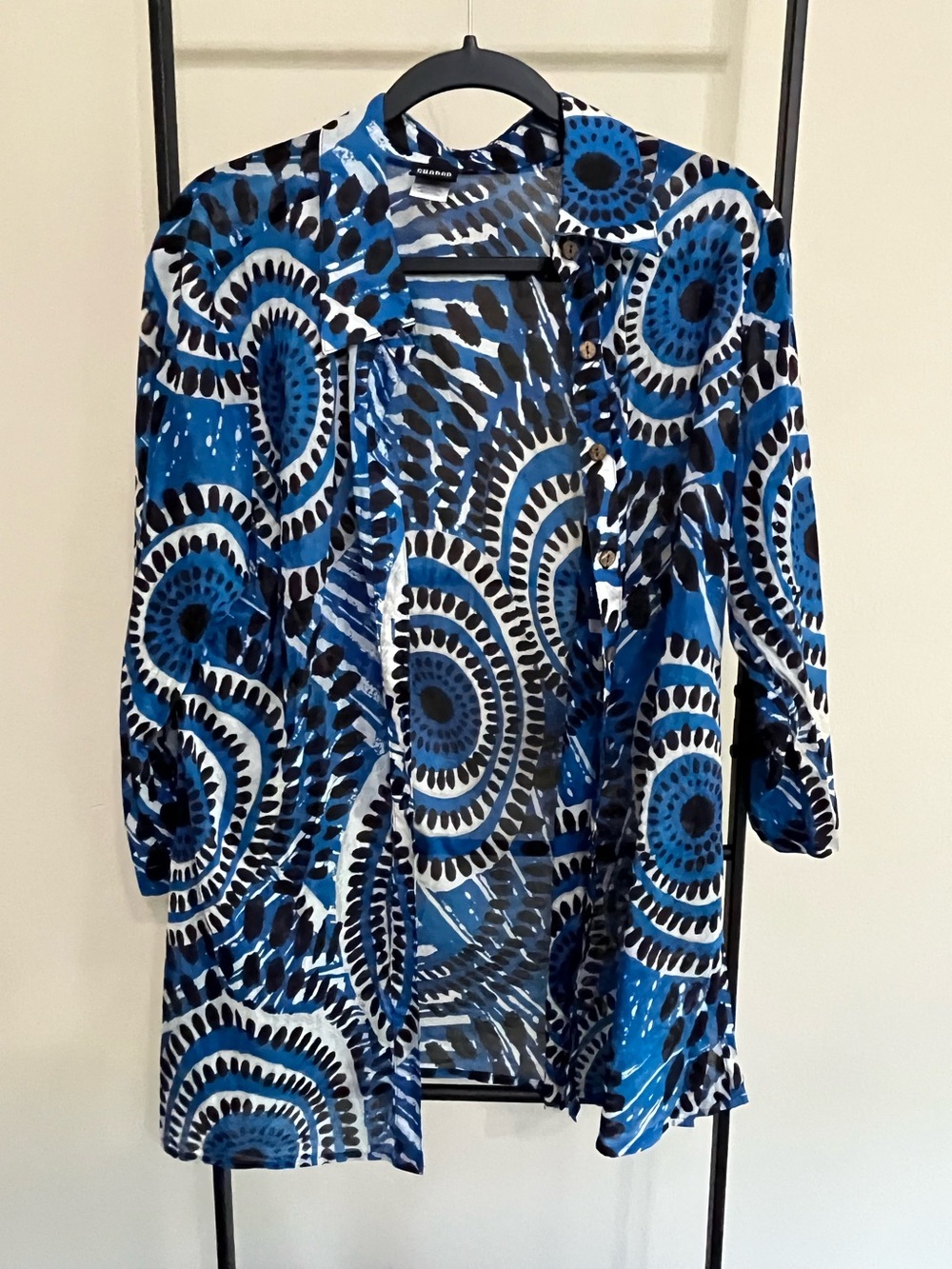 Sharon Young Size 12 Button Down Tunic Top Geometric Graphic Sheer Lightweight